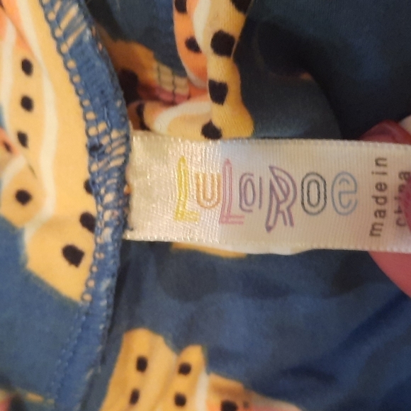 Lularoe sandcastle castle leggings one size - Picture 3 of 4